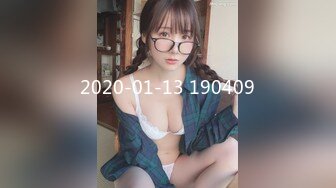 19清纯学生妹，猫耳朵卡哇伊，白丝袜美腿足交，小男友操逼，骑上来扶屌插，自己动妹妹很骚