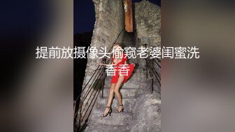 看似一对年龄都不大的情侣在家中性爱自拍  (1)