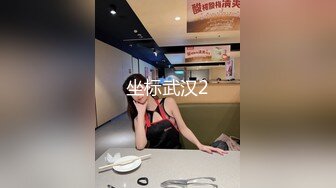 【新片速遞】  漂亮美女吃鸡啪啪 有这样的女友我除了羡慕还是羡慕 大奶子 无毛鲍鱼 关键很阳光笑容灿烂