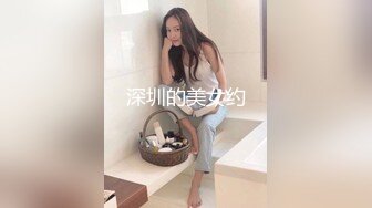 性感美女號稱月亮愛神的平面模特GOL誘惑噴血自拍流出 美乳粉穴