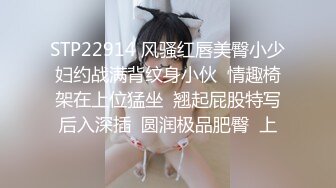 美女落九川清纯甜美活泼萌妹，掏出大奶子揉捏，超短裙里面没穿内裤，超近特写揉搓肥穴，双指扣入水声哗哗1