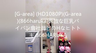 【与妈妈乱伦生活】 和网友3P妈妈惊掉下巴酒后乱性又上了小姨。跟老妈在火车上做爱