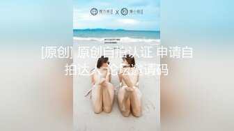 路边公厕全景偷拍多位美女嘘嘘 各种美鲍轮番上场