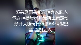 小骚嘴吃的蛋蛋爽歪歪