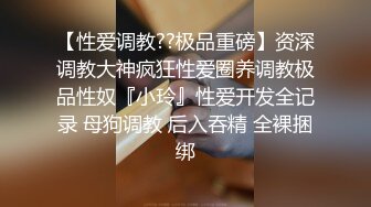 丰满熟女床上自拍玩小穴解闷