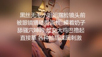   漂亮少妇偷情 被扛着大腿无套输出 射了一肚皮