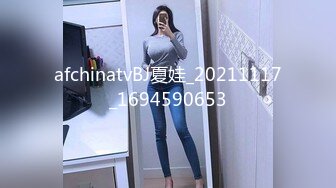 果冻传媒91KCM-014爆操女友和她的拜金妈妈