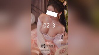  18岁小色妹又来了，年轻貌美无毛白虎逼，一个人在家听狼友指挥各种展示骚穴自慰呻吟撩骚